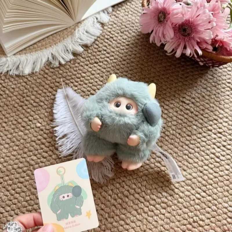 New Genuine Fluffy Monster Marshmallow Dream Series Kawaii Vinyl Plush Blind Box Mystery Box Doll Room Decor Toy Birthday Gifts C250917