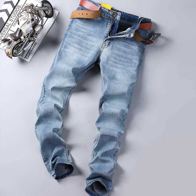 Classic Business Casual Jeans Men 2025 New Fashion Retro Slim Stretch Denim Trousers Male High Quality Luxury Pants Men ClothingZ250917