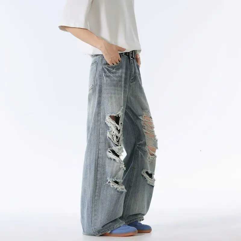 Mens Straight Leg Ripped Distressed Torn Holey Jeans American Style Loose High Waisted Autumn Men Wide Leg Vintage Baggy JeansZ250917