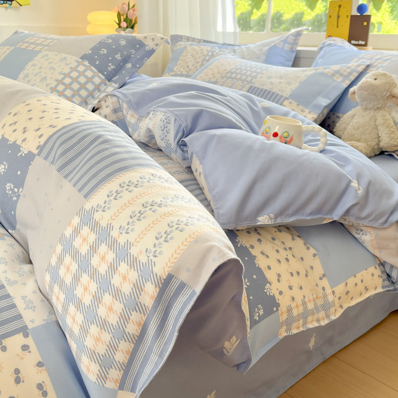 Simple Thickened Four-Piece Soft Skin-Friendly Pure Brushed Cotton Dormitory Three-Piece Set Bed Sheet Duvet Cover Bedding