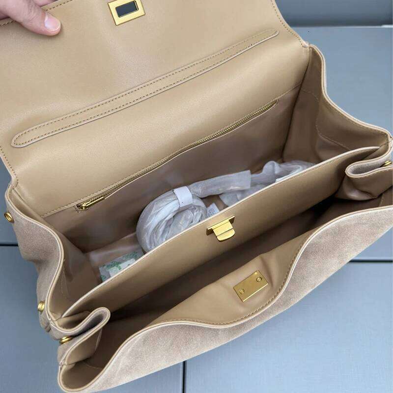 designer bag 52 frosted cowhide handbag woman highcapacity shoulder crossbody bag advanced feeling commute versatile 2024 fashion new style