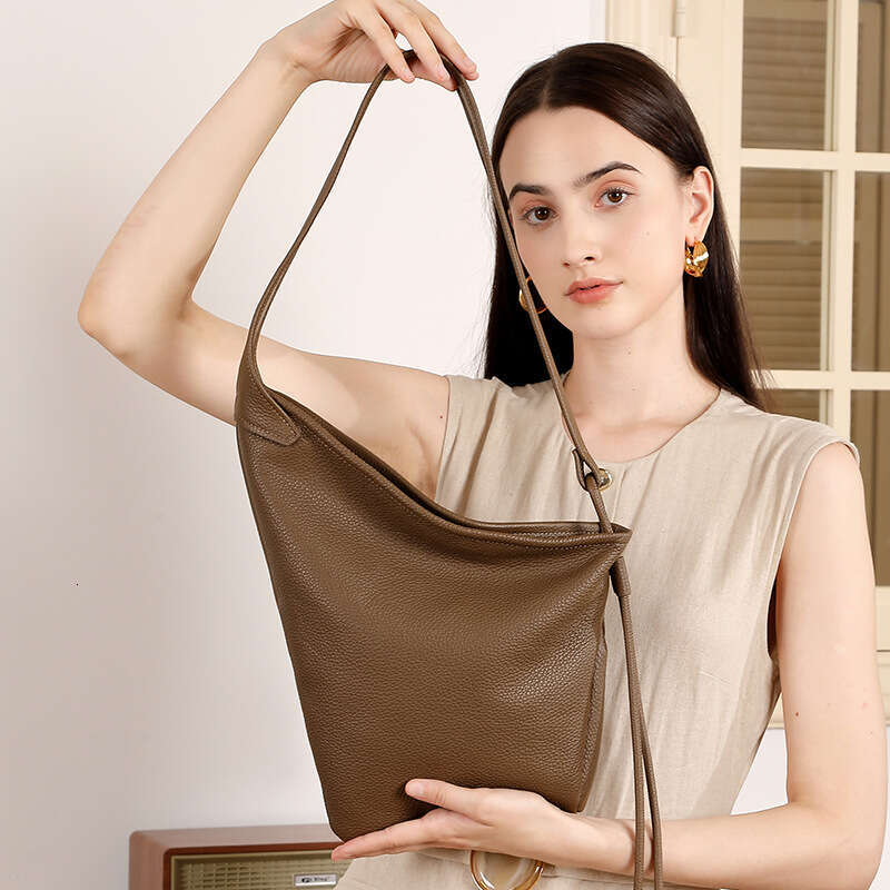 Autumn New Lazy Niche Asymmetric Design Minimalist Knot Baguette Single Shoulder Crossbody Women's Bag B3