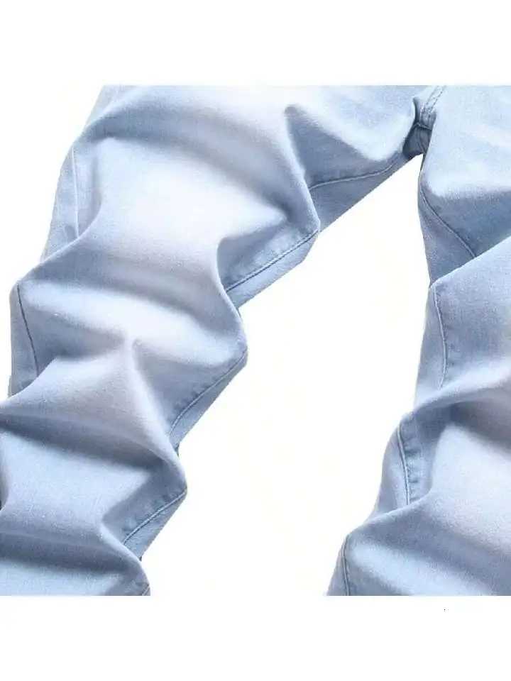 Mens casual slim fit jeans American street fashion style simple straight design black washed jeans suitable for daily wearZ250917