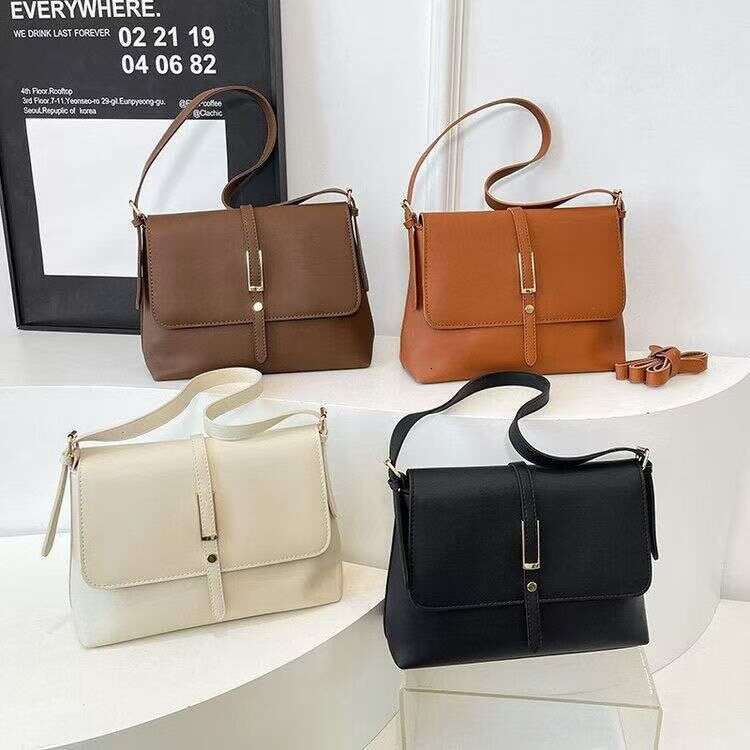 Best Selling Designer Bag Evening Bags 2025 Xiaofangbao Chaitiao Xiaoxiangfeng Womens Bag Advanced Western Versatile Envelope Live Badcast H240417