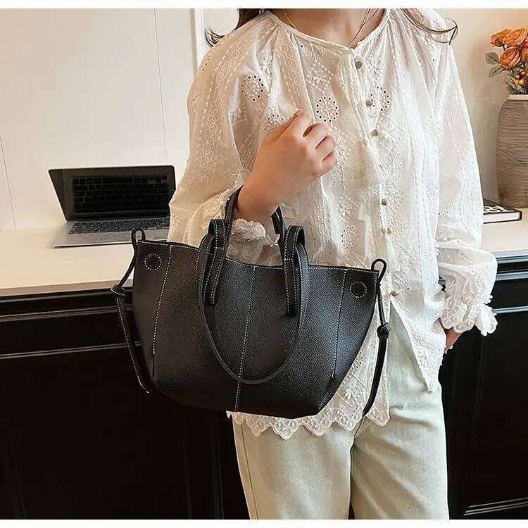 Designer bag 52 Fashion Brand Retro Tote for Women French Niche Design Handbag PU Leather Composite Large Capacity Underarm Shoulder Bag
