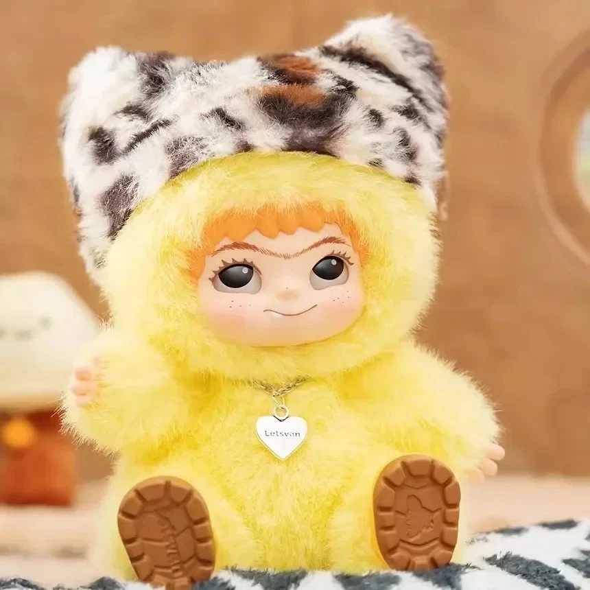 Wakuku Fuzzy Trendy Fun Party Blind Box Cute Wakuku Action Figure Mystery Box Cute Doll Bag Pendant Doll Surprise Bag Gift Toy C250917