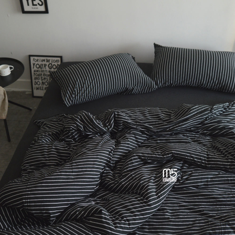 Three-Piece Duvet Cover Japanese Style Boys Black and White Striped Bedding Four-Piece Set Bed Sheet Student Dormitory W260302