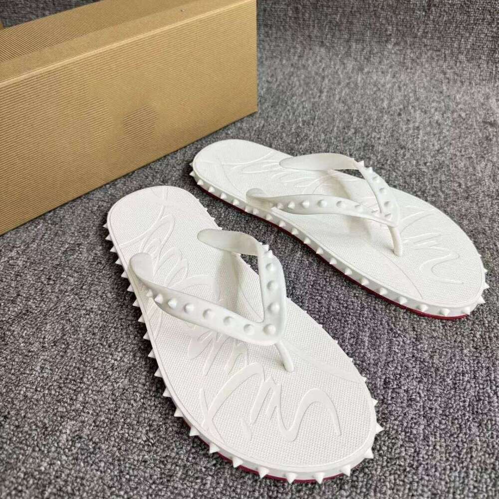 2025 Fashion CL Flip-flops Men Women Go Out for Leisure and Light Red Classic High-quality Slippers