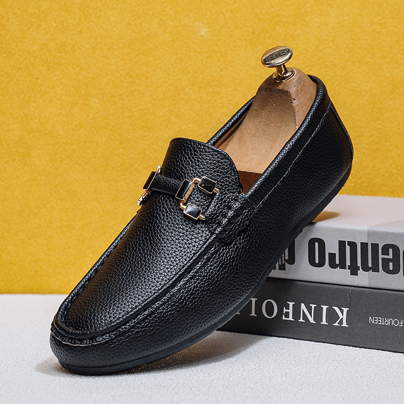 TOP Designer Men's Summer Loafers British Style Fashion Trendy Casual Versatile Soft Sole Slip-On Waterproof Shoes e0