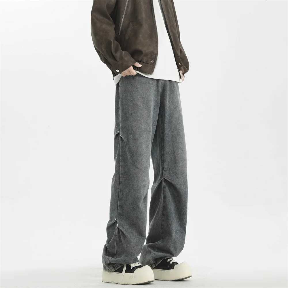High street crease distressed design floorlength jeans Mens wideleg casual trousers Koreanstyle loose straightleg trousersZ250917