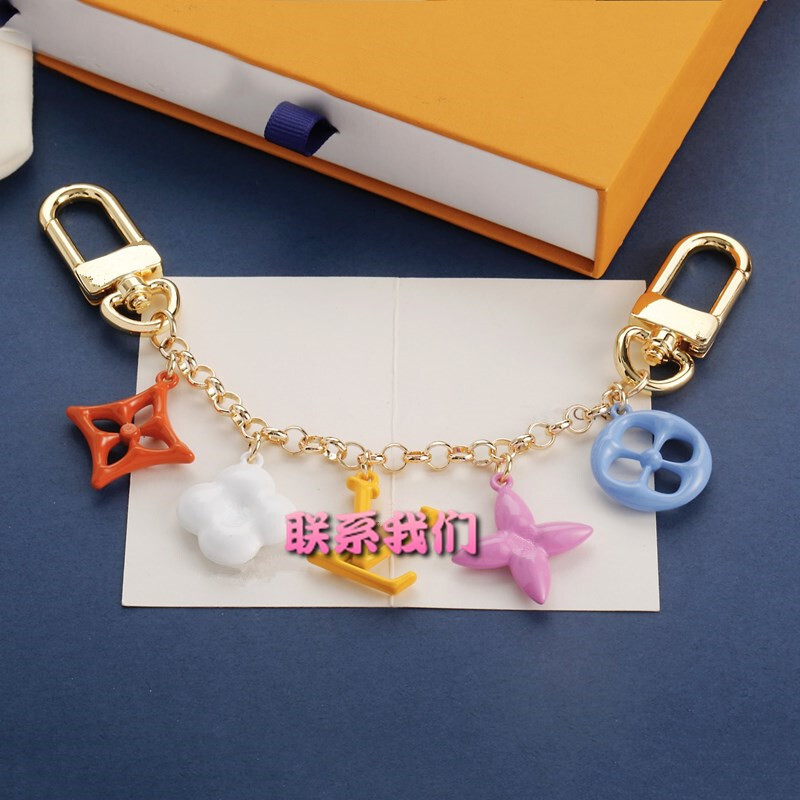 Luxury Keychain donkey house hotselling series fashion metal bag pendant old flower keychain car ring key buckle Ornament Pendant Accessories Chains