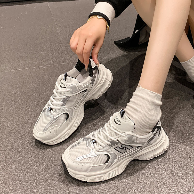 Thick-soled street-style dad shoes for women 2025 new autumn model making feet look smaller versatile sports shoes casual running shoes trendy