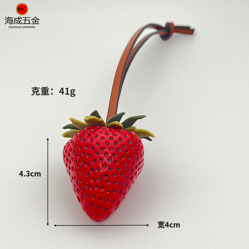 designer keychain 3d acrylic strawberry keychain versatile pendant bag charm new model luxury keychain wallet