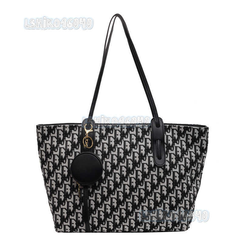 2024 New Large Capacity Letter Print Luxury Handbag Commuter Shoulder Tote Bag H250916
