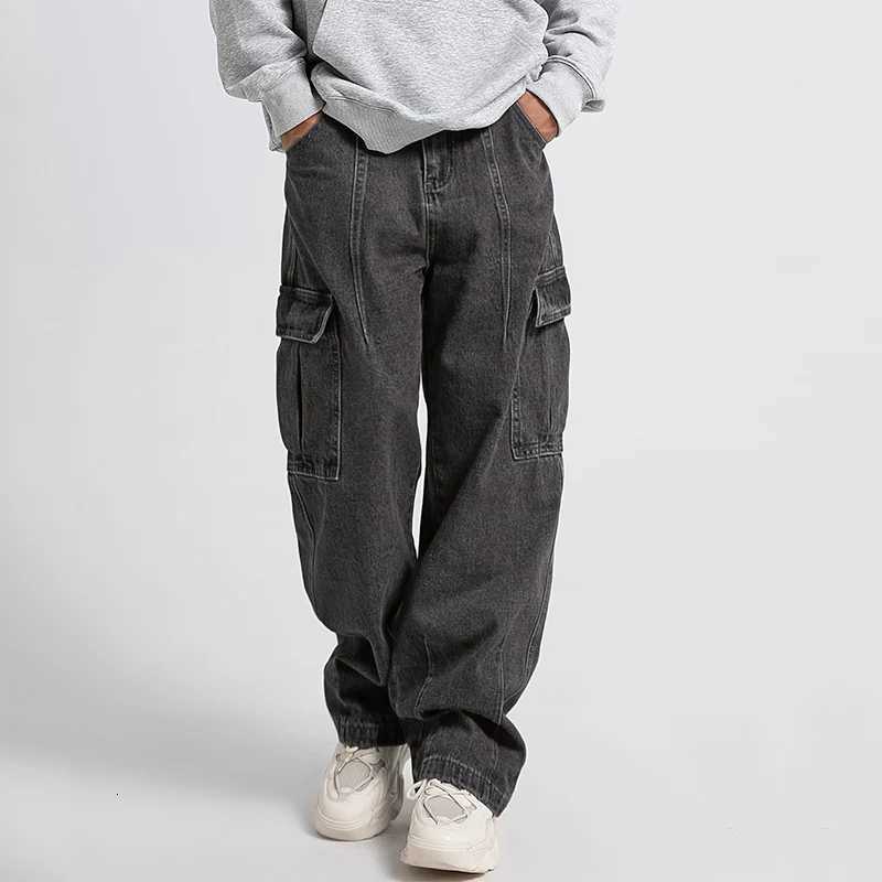Men Baggy Oversize Cargo Jeans Male Wide Streetwear Hip Hop Pants Harajuku Fashion Straight Leg Black Blue Loose Denim PantsZ250917