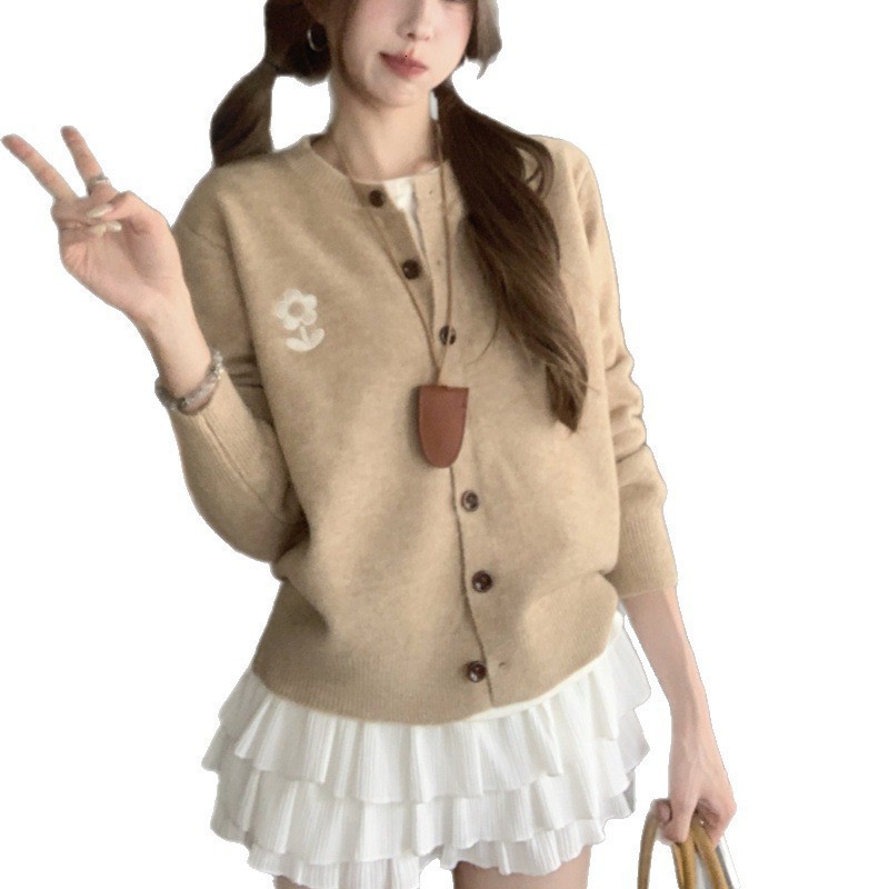 2025 Autumn Winter New Korean Style Fashion Simple Knitted Womens Small Flower Embroidery Soft Sweater Cardigan