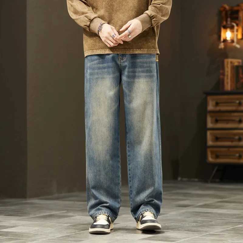 2025Distressed Vintage Blue Jeans Pants Men Wideleg Denim Trousers Male Oversize Streetwear Fashion Casual Baggy Straight JeansZ250917