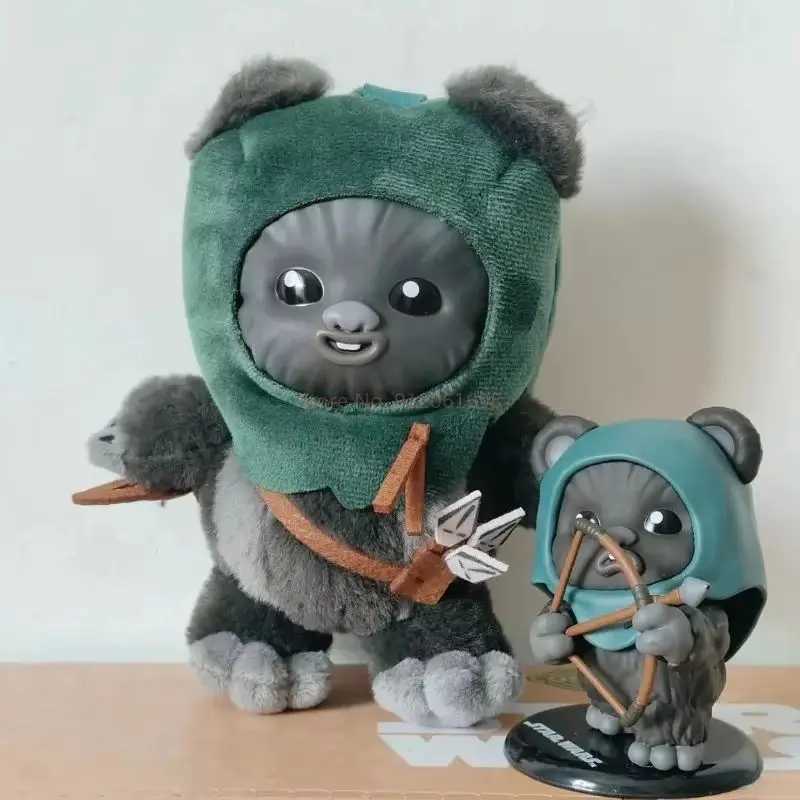 Hot Toys Ewok Cosbi Keychain Pre Sale Cute Action Doll Blind Box Mini Figure Childrens Birthday Gift Collectible Toys C250917