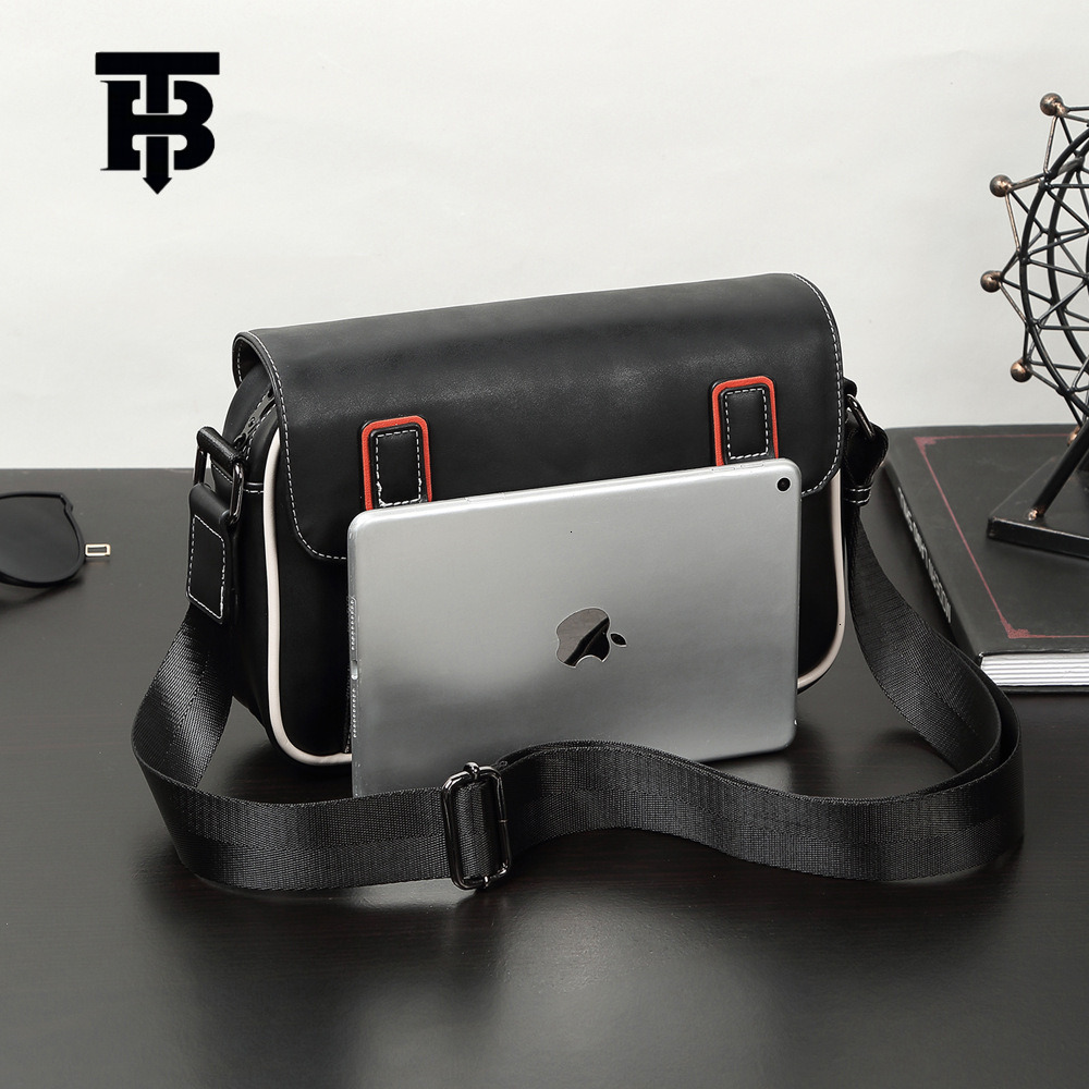 Designer Bag 2025 New Men's Casual Horizontal Commuter Business Small Crossbody Bag Messenger Shoulder Bag Small Bag Ipad Luxury Bag Shoulder Bag
