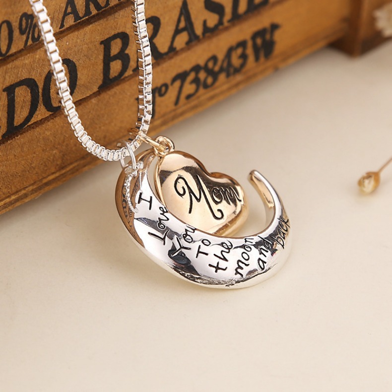 WHOLESALE Heart Pendant Necklace I Love You To The Moon and Back Mom Necklaces Mother's Day Gift Fashion Jewelry Family Member