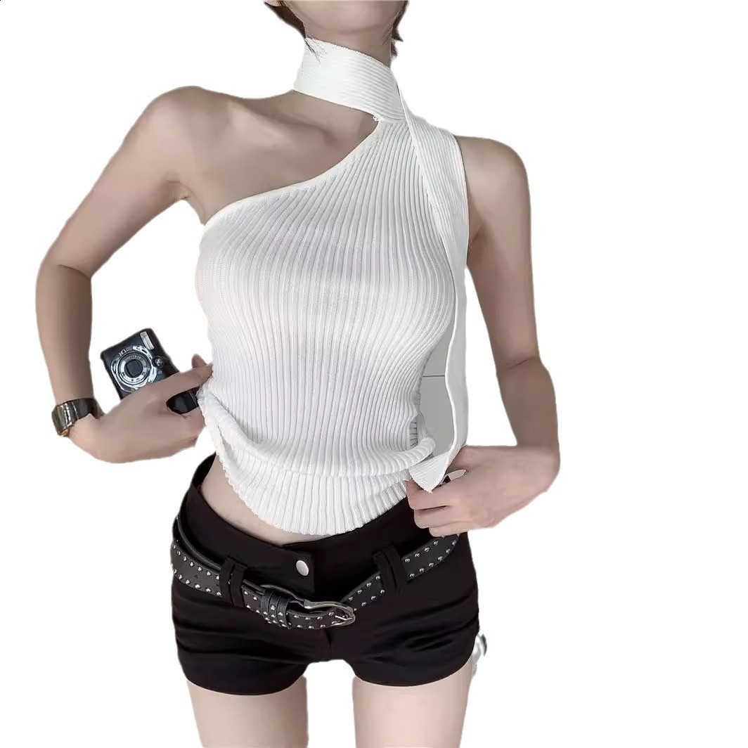 Summer Hot Girl Asymmetrical Neck Knitted Camisole Slim Fit Short Fashionable Outerwear OffShoulder Sexy Sleeveless Top 250730