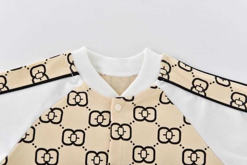 Luxcury Pure Cotton Newborn Baby Clothes Cozy Long Sleeve Onesie with Outer Layer for Seasonal Comfort