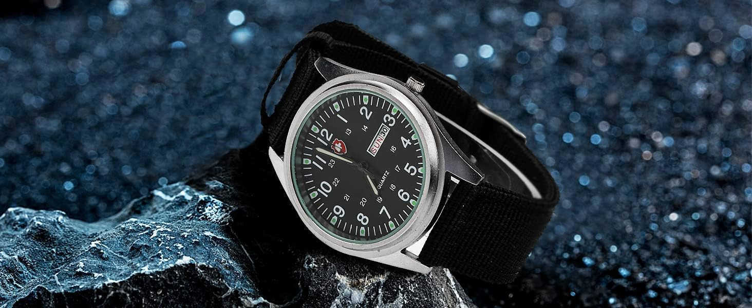 Unisex Military Watches Sport Textile Nylon Strap Stylish Men Watch Luminous Fashion Watches Analog Display Quartz Waterproof Casual WristwatchW250916