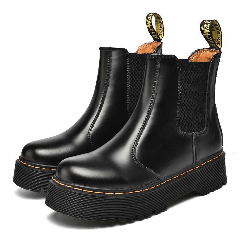 Women Classic Retro Genuine Leather Chelsea Boots Female Fashion Ankle Boot Casual British Style Short Boot HighTop ShoesXJ250917