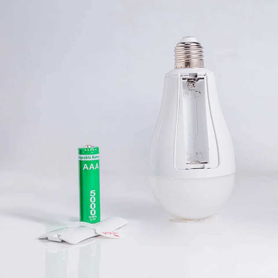 Outdoor Rechargeable LED Bulbs High Brightness Emergency Light Hook Camping Fishing Portable Lantern Night Light With Hook C250917