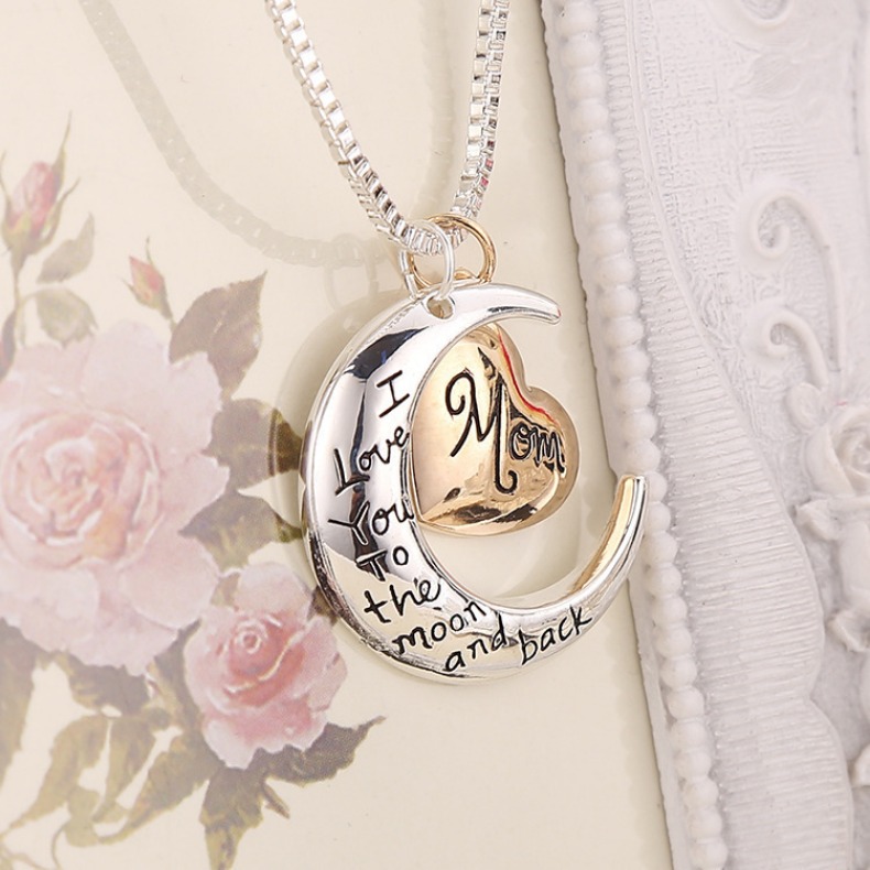 WHOLESALE Heart Pendant Necklace I Love You To The Moon and Back Mom Necklaces Mother's Day Gift Fashion Jewelry Family Member