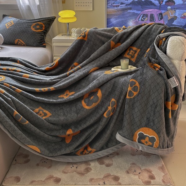 Digital Printed Flannel Nap Airplane Office Air Conditioning Cover Blanket