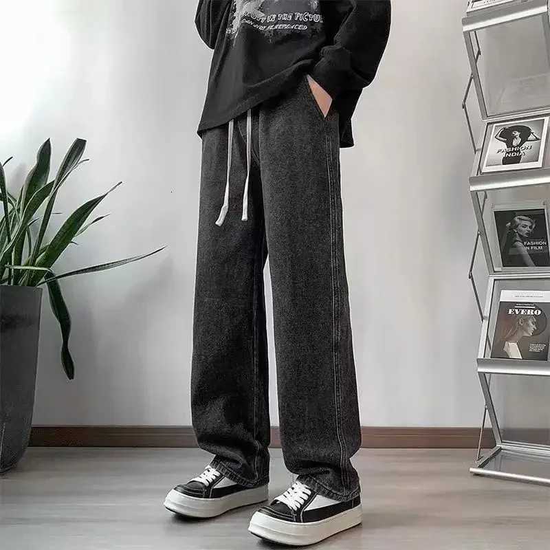 2025 New Korean Mens Casual Long Jeans Classic fashion Man Straight Denim Wideleg Pants Solid Color Light Blue Grey BlackkZ250917