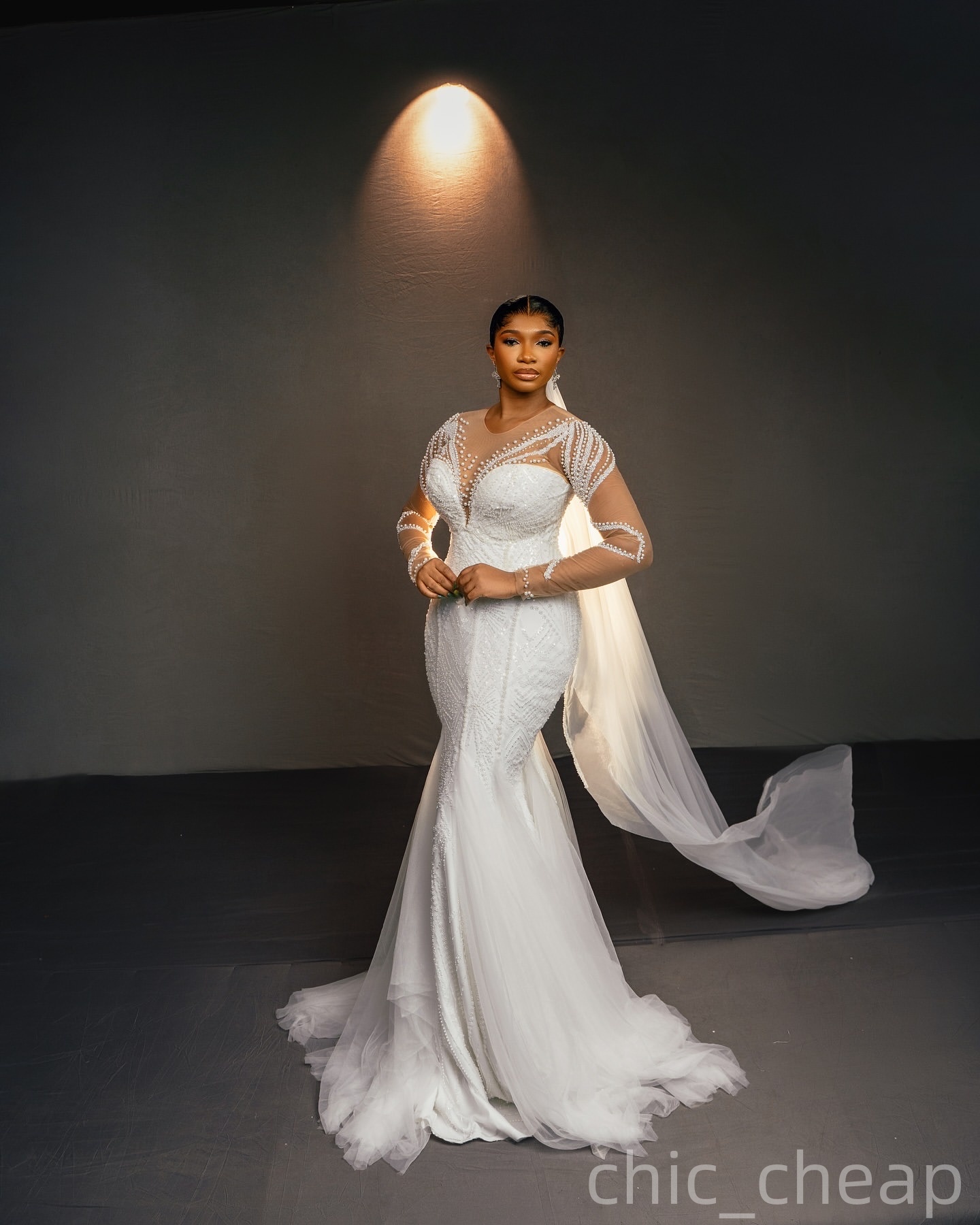 2025 Aso Ebi Plus Size Ivory Mermaid Wedding Dress Beaded Pearls Sheer Neck Full Sleeves Tulle Vintage Bridal Gowns Dresses ZJ0466