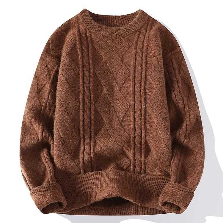 Autumn Winter New Fashion Mens Simple Solid Color Casual Trendy Oneck Long Sleeve Knitted Sweaters Male Pullover Tops ClothesZ250918