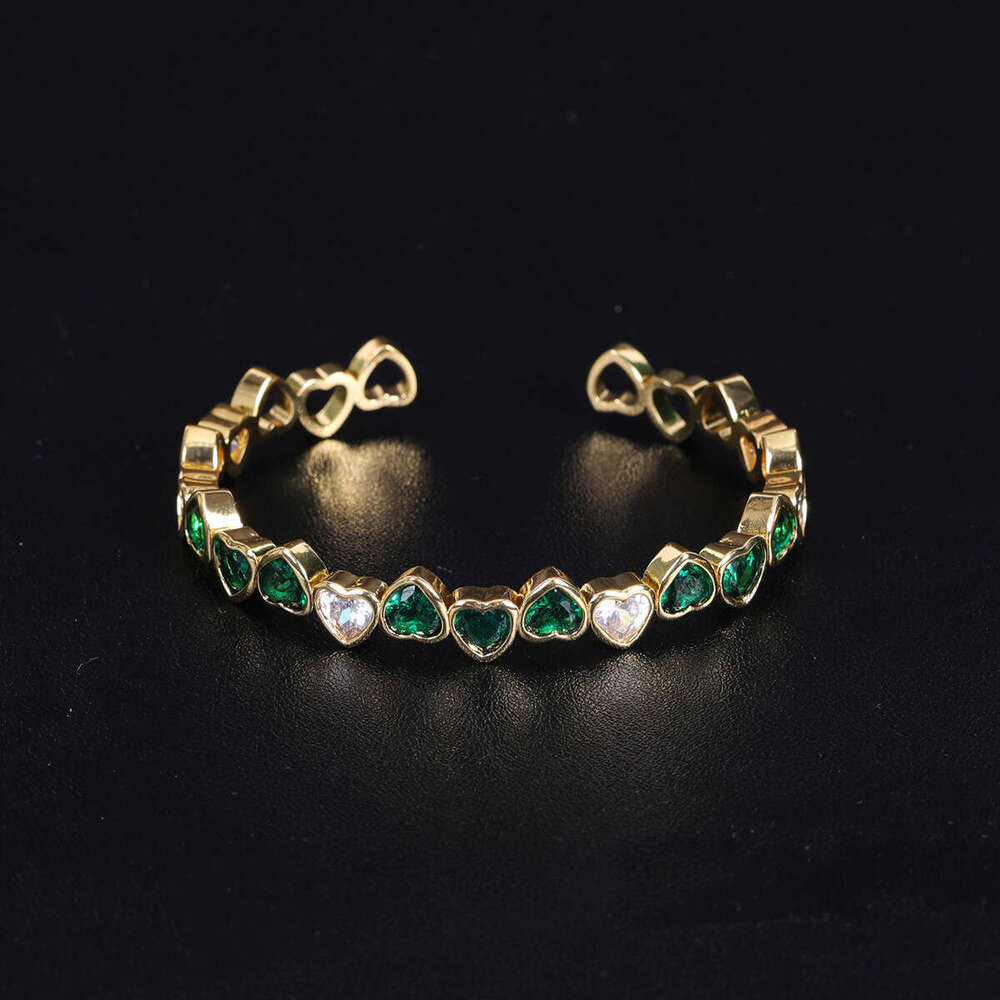 Full Dia Inlaid Zircon Heart-shaped Love Bracelet Women's Shiny Fashion Light High-grade Copper Plated Hand Jewelry ddmypluto