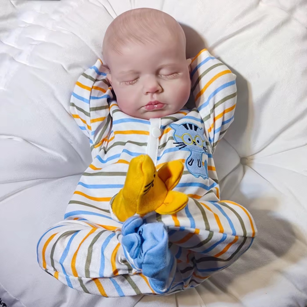 Reborn Doll LouLou - A replica of a vacuum solid toy made of soft rubber and plastic, a reborn doll. Z250818