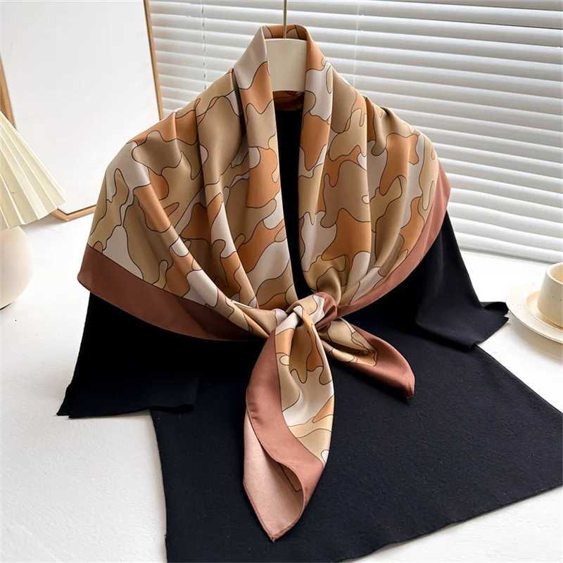2025 New Fashion Luxury Brand Cloud Print Silk Scarf 90cm Twill Ladies Large Square Scarves Sunscreen Shl scarf Y250918