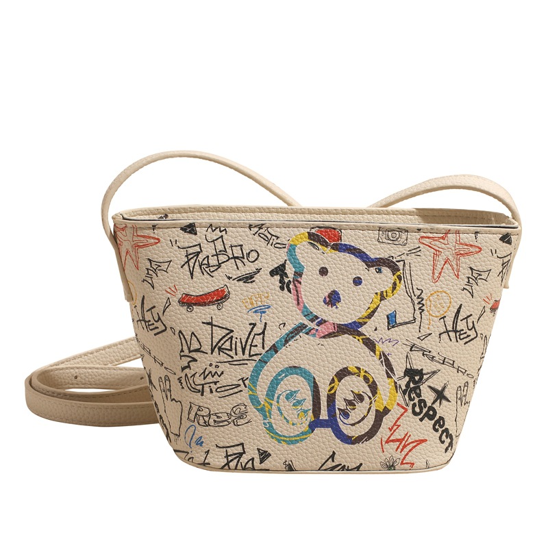 Designer bag hot free shipping Cartoon Bear Printed Underarm Bag New Trendy Fashion Casual Shoulder Bag for woman