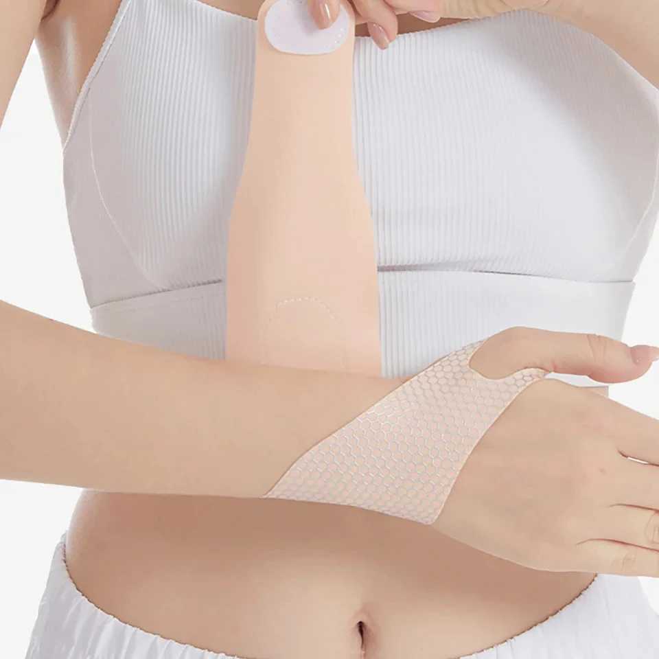 1PCS Adjustable Wristbands Wrist Support Bracer Gym Sports Wristband Carpal Protector Breathable Injury Wrap Band Strap Safety J2512111