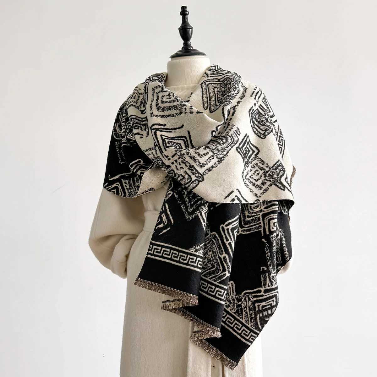 Winter Warm Wens Fashion Scraves Poncho Imitation Cashmere Thick Shl Wr Fem Blanket Bufanda Echarpe Scraf Y250918