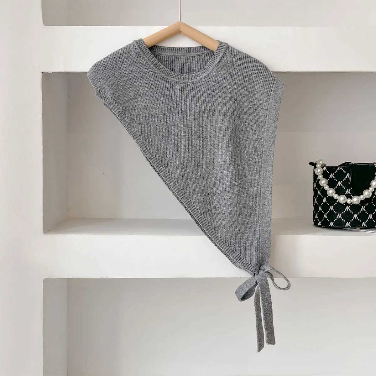 Fashion Versatile Wens Skew Triangle Shl Autumn And Winter New Wens Shls Senior Sense Retro Niche Design Y250918