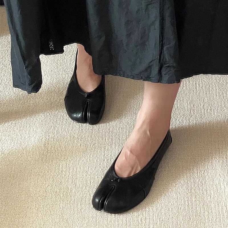 Highquality All Soft Sheepskin Fold Split Toe Shoes All Genuine Leather Womens Shoes Ballet Shoes Loafers High Heels 35CM W250918