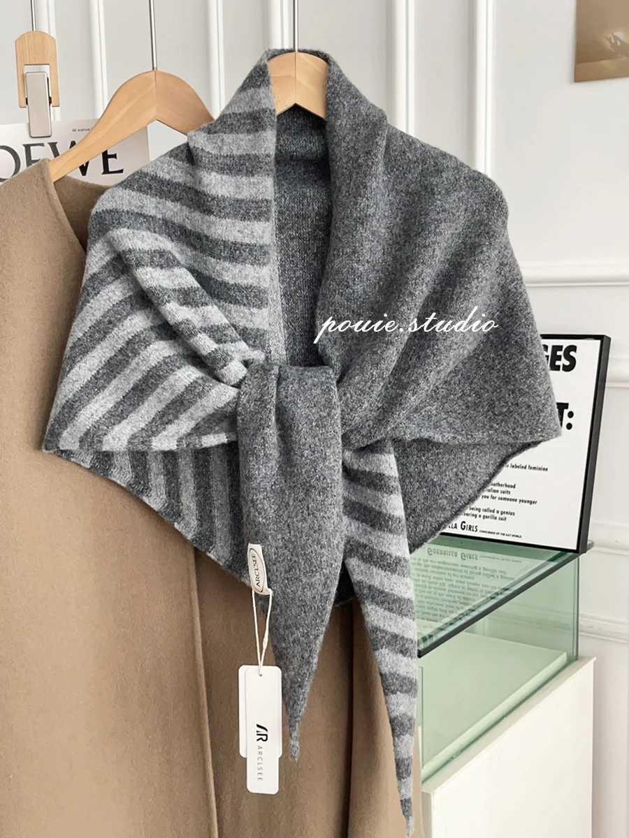 Highend Color Mahing Striped Enlarged Triangar Scarf Wool Striped Autumn Winter New Korean Knitted Shl Warm Scarf Wen Y250918