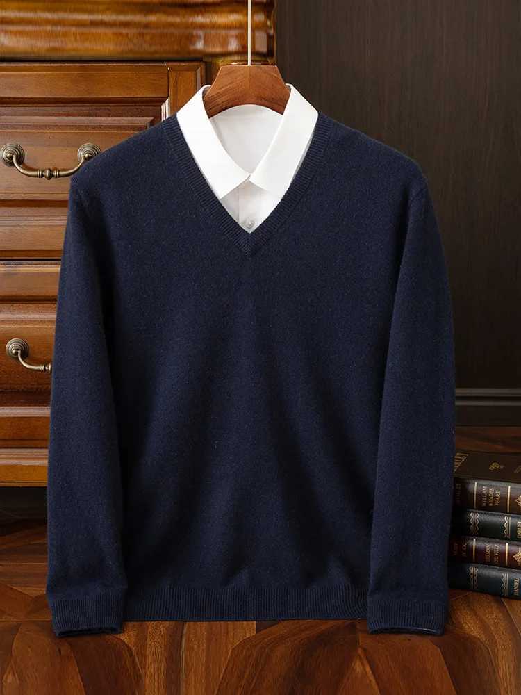 Fashion Mens 100 Cashmere Pullover Sweater Vneck Long Sleeve Thick Pullover Autumn Winter Smart Casual Cashmere Knit ClothingZ250918