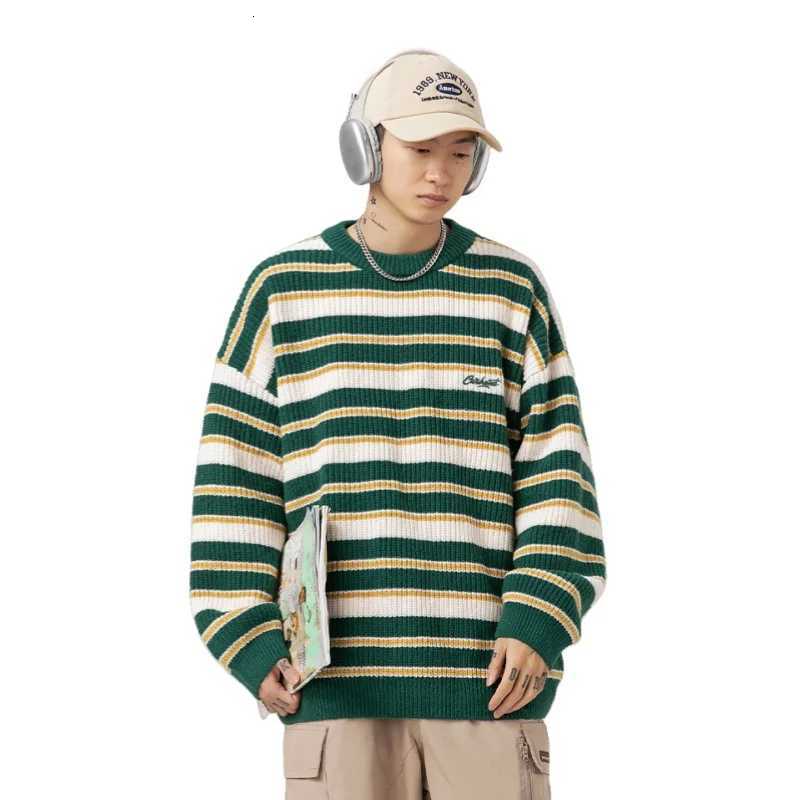 Autumn Winter Sweater Men Retro Contrasting Striped Knitwear Embroidery Loose Round Neck Long Sleeve Knitted Sweater JacketZ250918