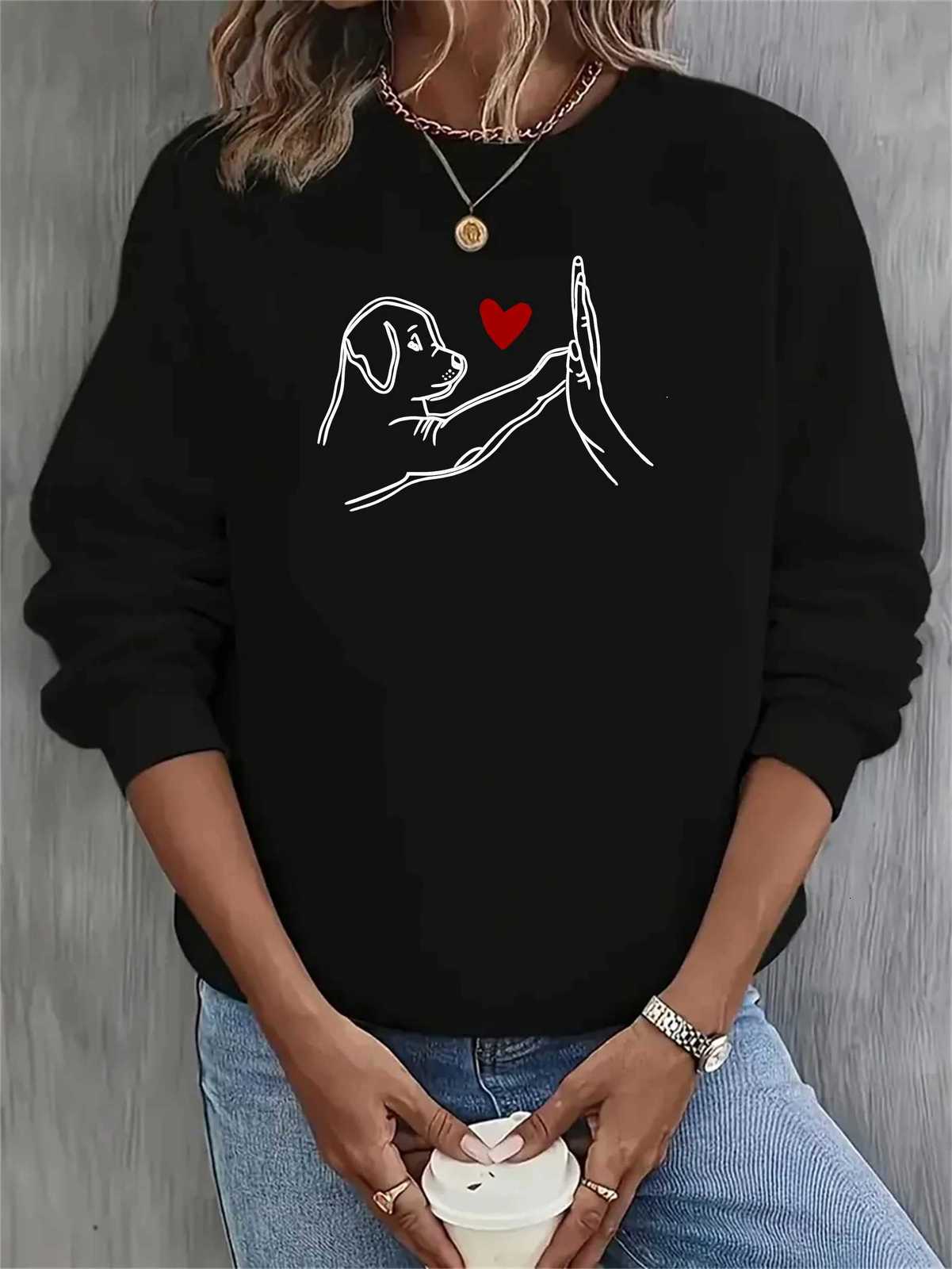 Womens Casual Heart Print Pullover Sweatshirt Geometric Design Long Sleeve Round Neck Machine Washable Regular Fit for AutumZ250918