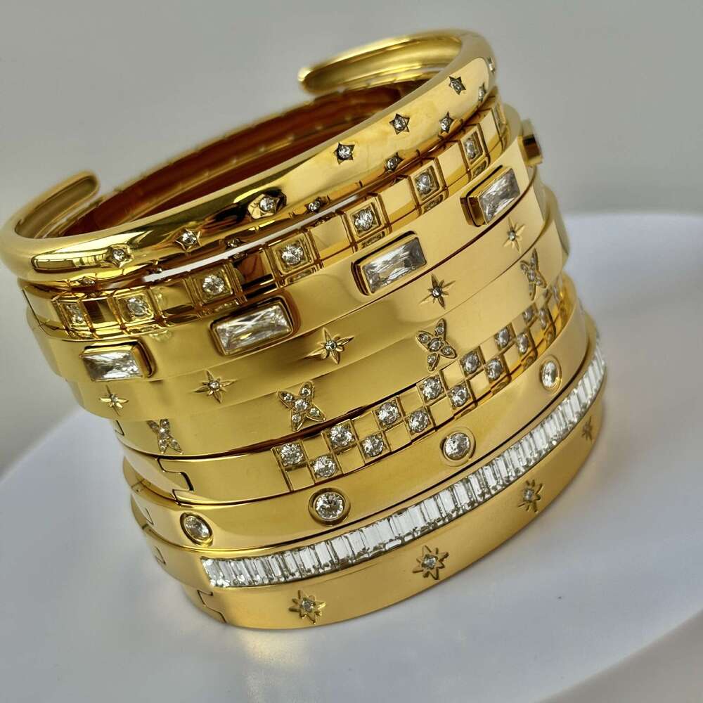 Hot Selling High-Quality CNC Inlaid Zircon Gold Steel Color Bracelet Waterproof Non-Fading ddmypluto