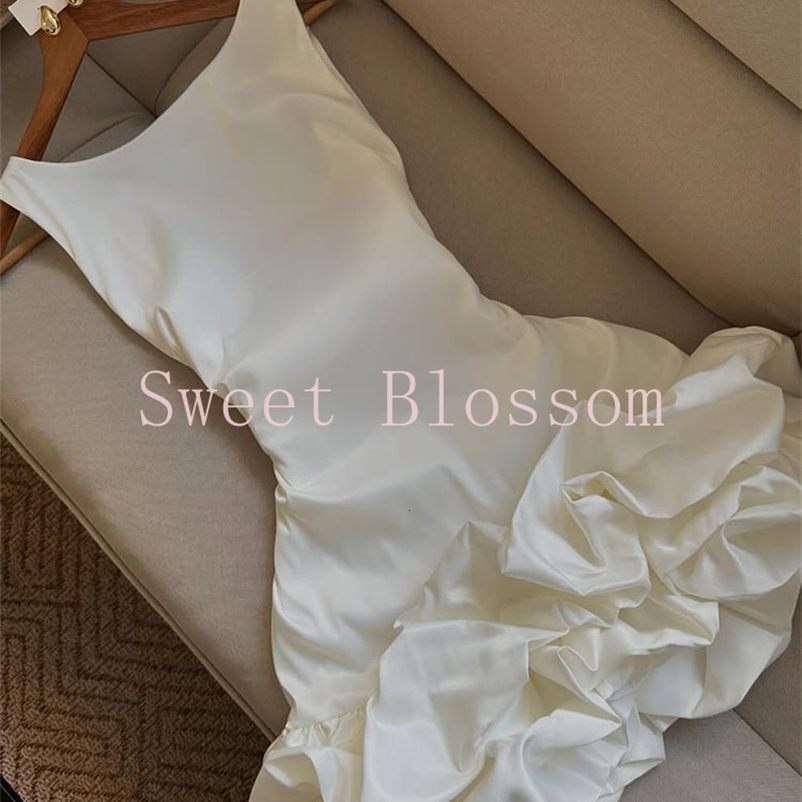 Summer Elegant White Sweet Slim Dress Women French Retro Sleeveless Bud Hepburn Dresses Fashion Aesthetic Party Clothes 250918