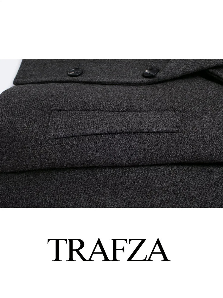 TRAFZA Elegant Womens Loose Woolen Short Overcoat 2025 Autumn Female Double Breasted Long Sleeve Lapel Collar Chic Outerwear 250918