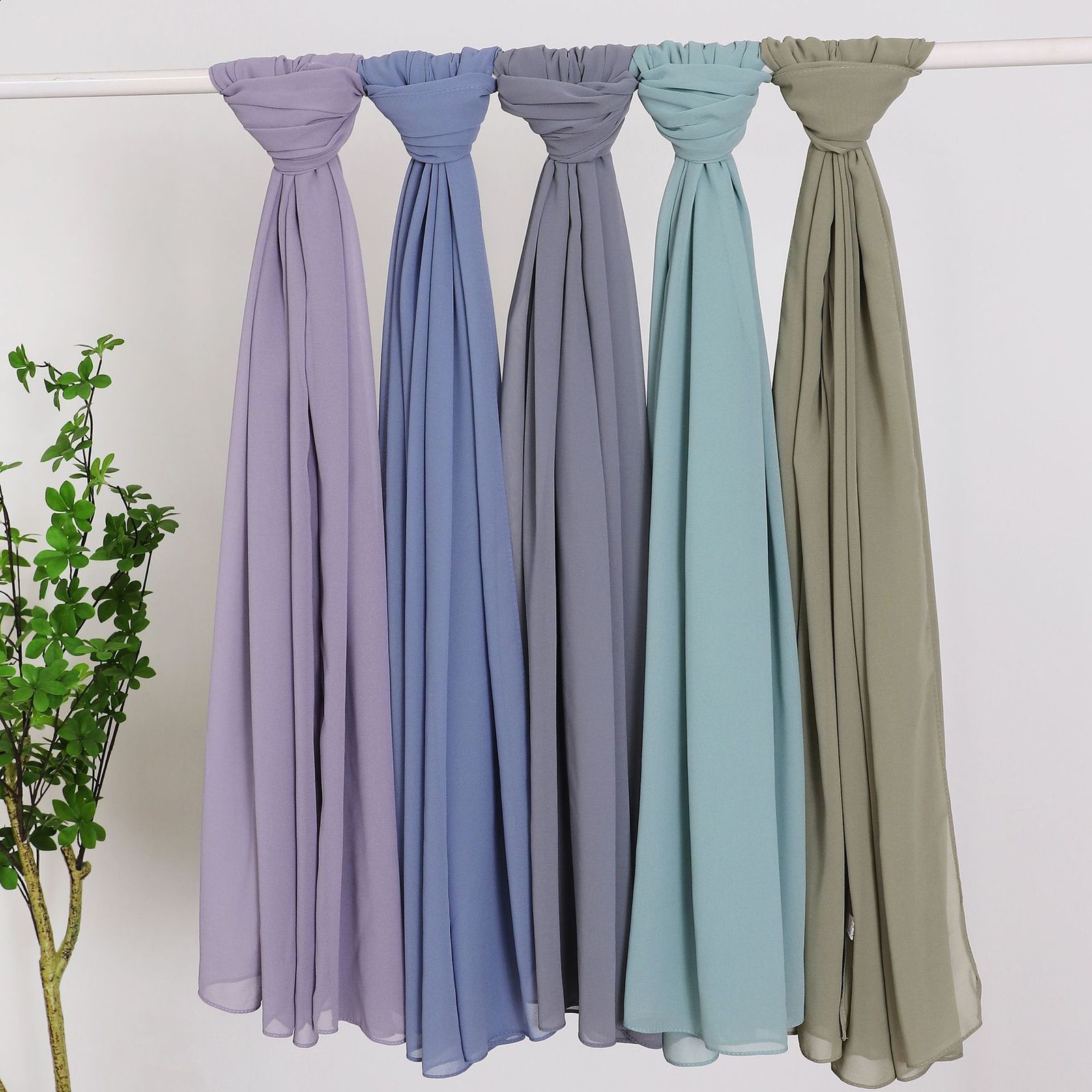 Women's Print Plain Cotton Viscose Gold Chain Shawl Scarf Solid Pashmina Hijab Winter Headband Wrap Muslim Muffler Foulard Sjaal 201018